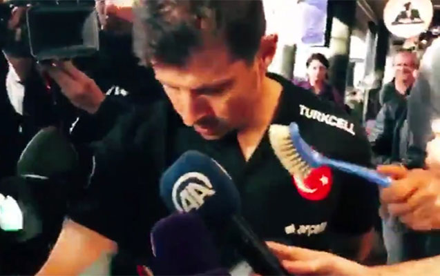 Aeroportda türk futbolçulara qarşı hörmətsizlik