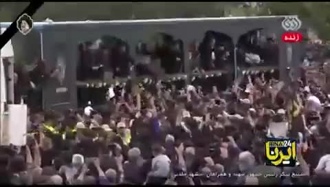 İbrahim Rəisinin dəfnində böyük izdiham