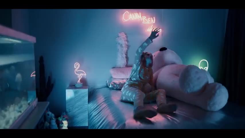 Aleyna Tilki - Sen Olsan Bari