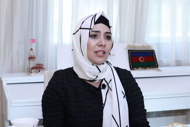 Üç yaşında hər iki ayağını itirən, Vətən müharibəsi qazilərinə dəstək olan xanım