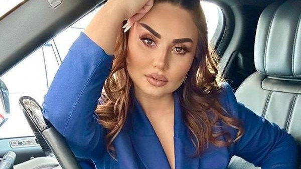 Şəbnəmin 15 il əvvəl kişi müğə
