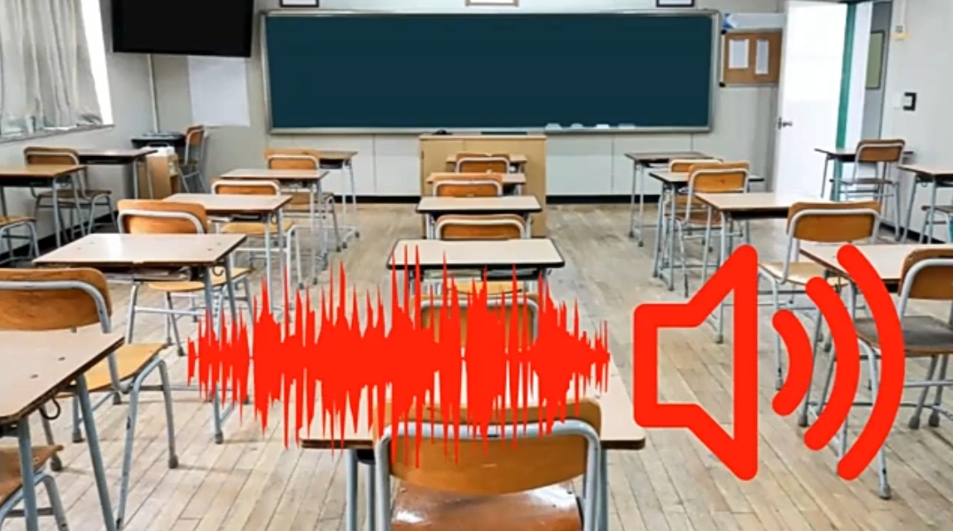 Daha bir məktəbdə müəllimin səs yazısı yayıldı