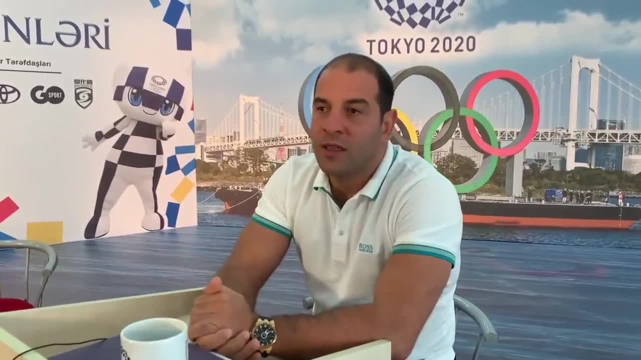 Elnur Məmmədlidən sərt tənqid: “Vuruşmadılar!”