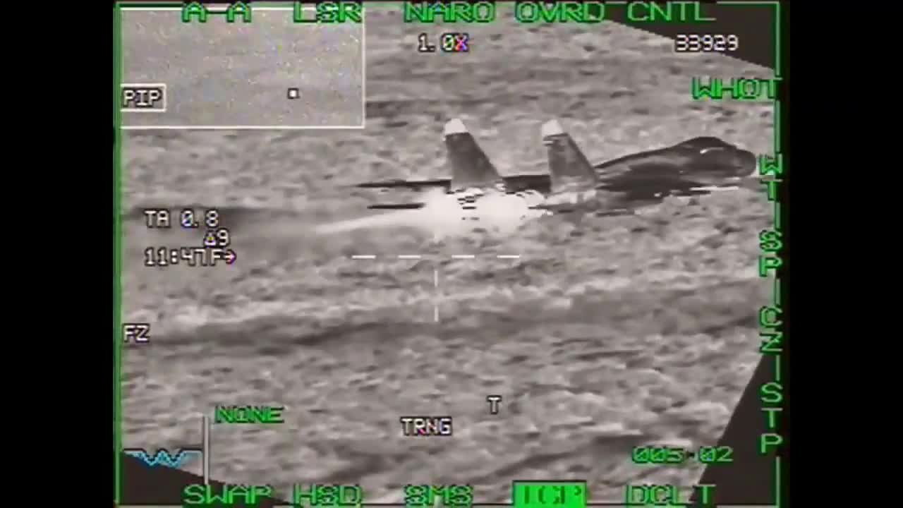 İki ölkə qırıcıları arasında gərginlik 